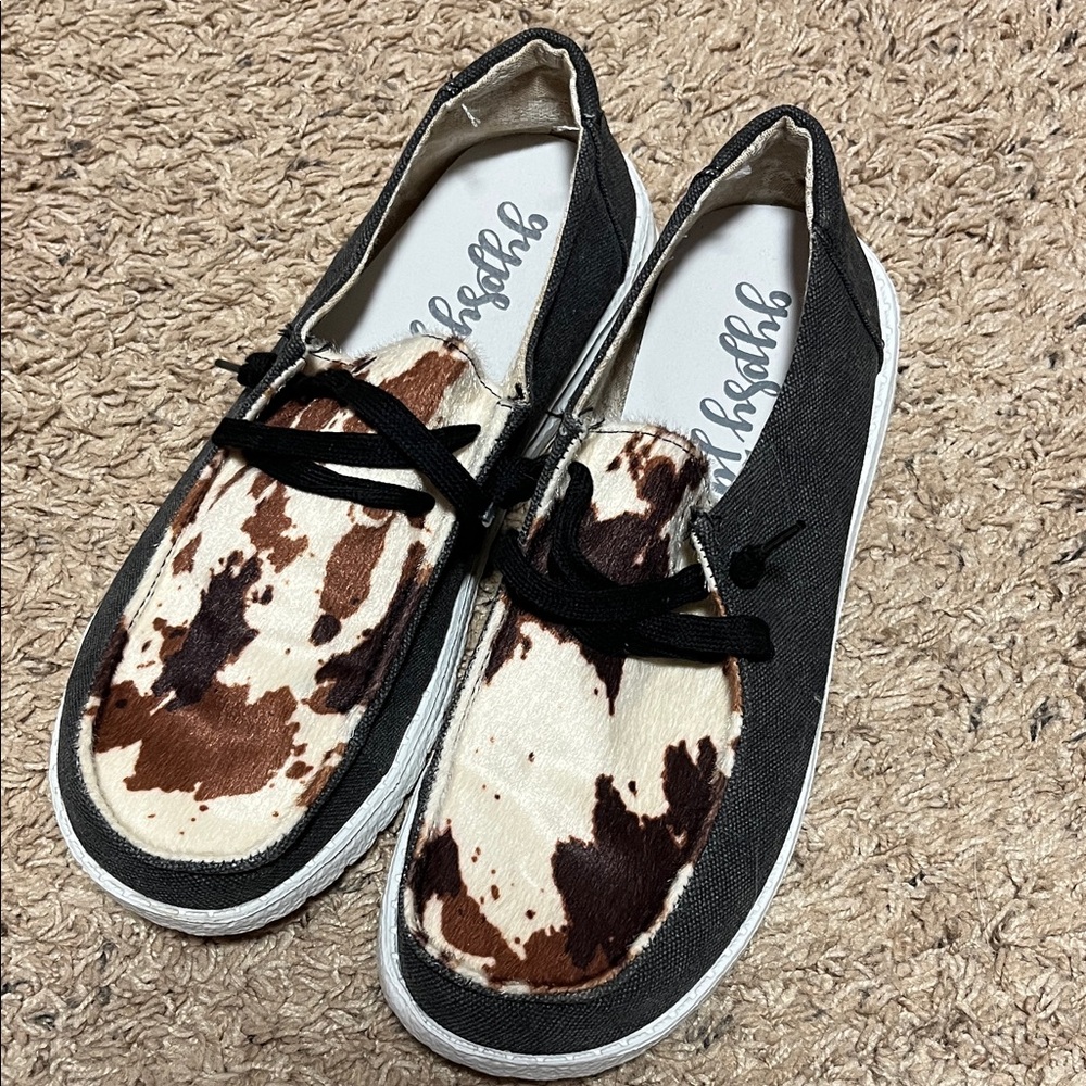 Gypsy Jazz Cowprint Canvas Slip-On Shoes - Brown/Black